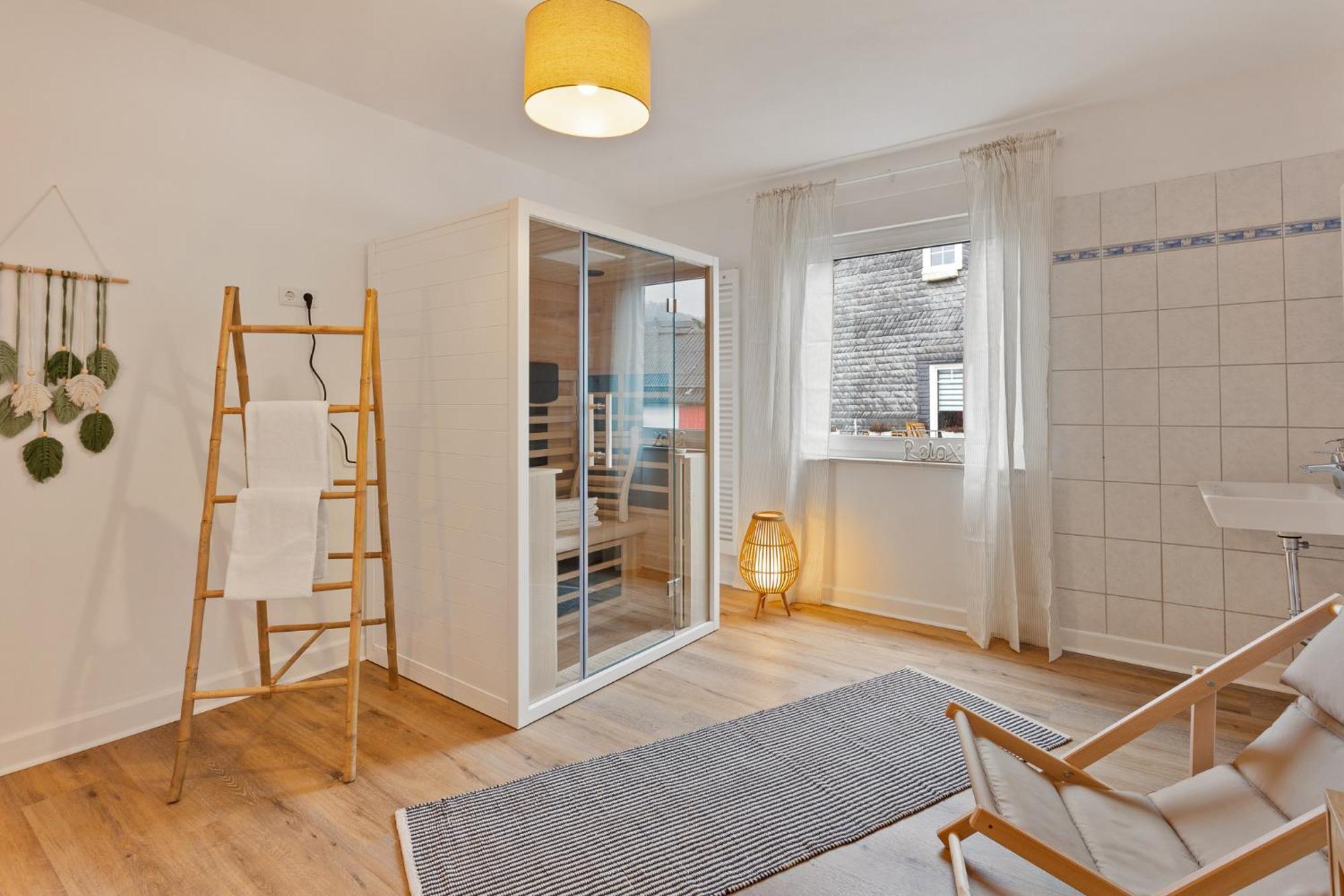 Gipfelstuermer Winterberg-Niedersfeld Mit Infrarotsauna, Yoga, Netflix, Wlan Dış mekan fotoğraf
